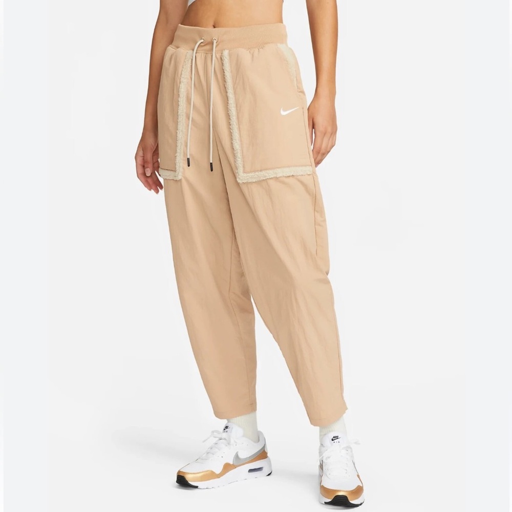 Nike Essential Woven Loose High Rise Curve Pants Shearling Pockets Size Large